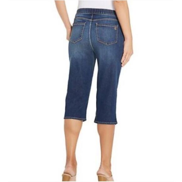 Susan Graver Pedal Pusher Jeans Size 4 Blue High Stretch Denim NWOT - Picture 3 of 3